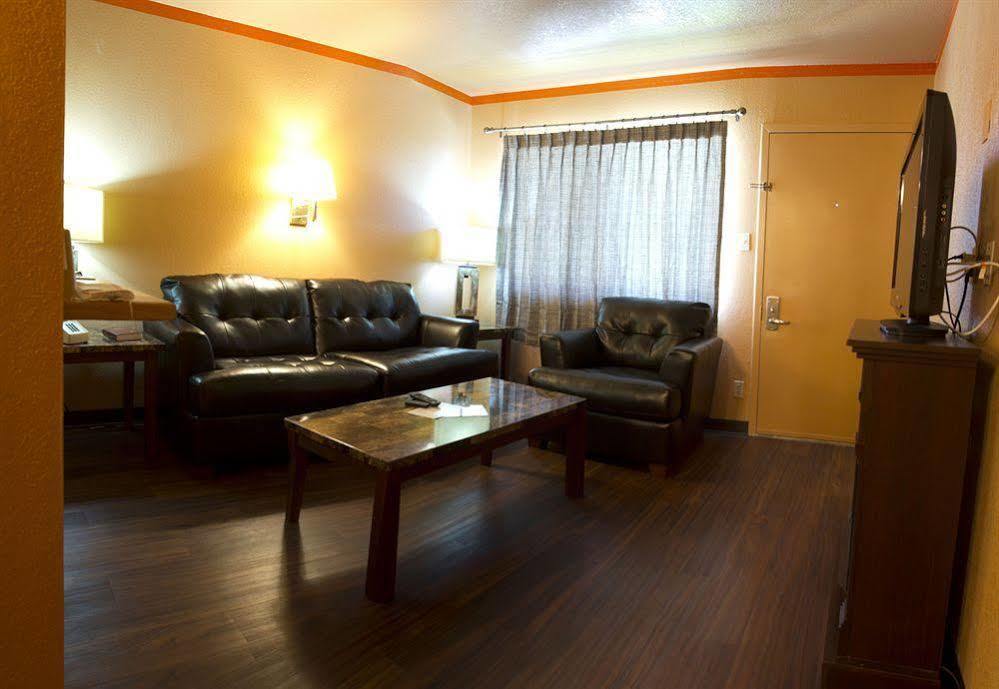 Capitol Inn & Suites Pierre Dış mekan fotoğraf